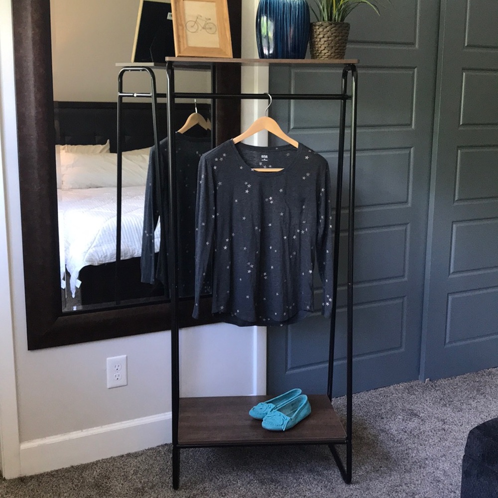 Grey long sleeve a.n.a shirt with stars and pocket